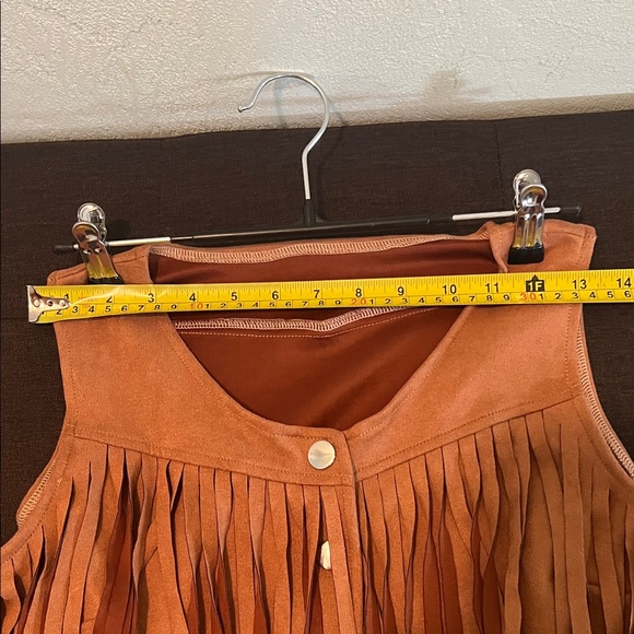 #*035= Brown Women Cowboy Fringe Vest and Skirt Set. - Picture 3 of 7